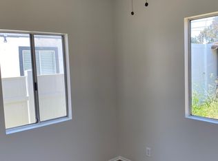 1039 S Ford Blvd, Los Angeles, CA 90022