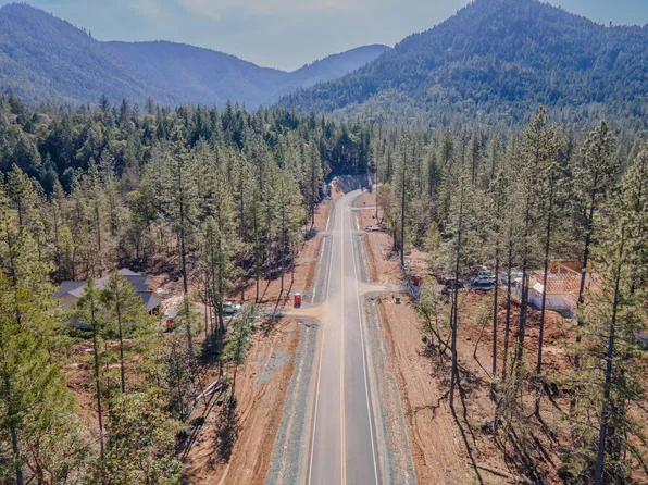 475 Ridge View Ln, Grants Pass, OR 97527