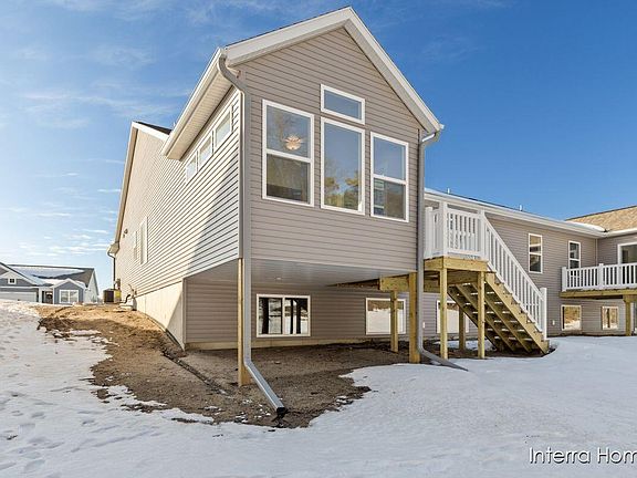 3rd image of 12356 Hawley Dr #11