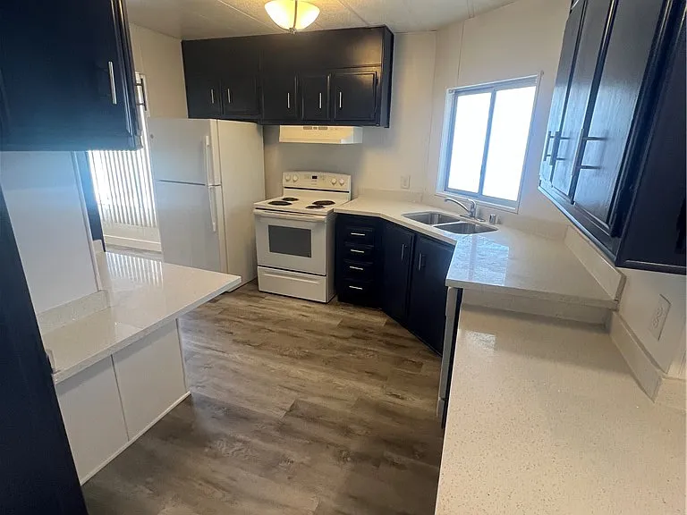 3020 W Charleston Park Ave — Photo 6
