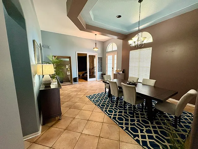 4 bed, 3422 sqft, $3,900 — Photo 3