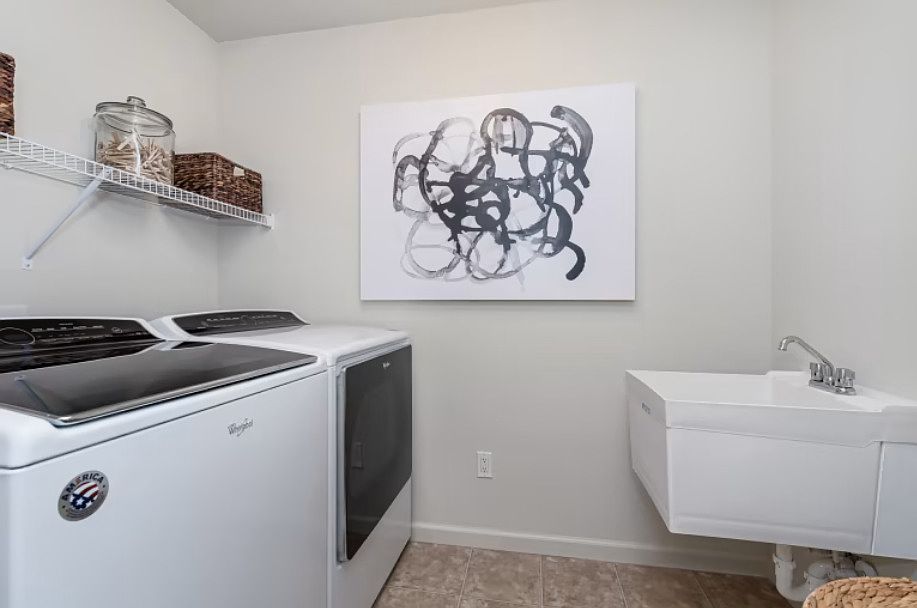 2nd image of 3401 Sunnyvale Dr