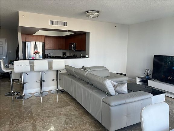 3rd image of 16699 Collins Ave APT 1207