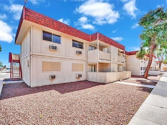 5th image of 5388 Swenson St #26
