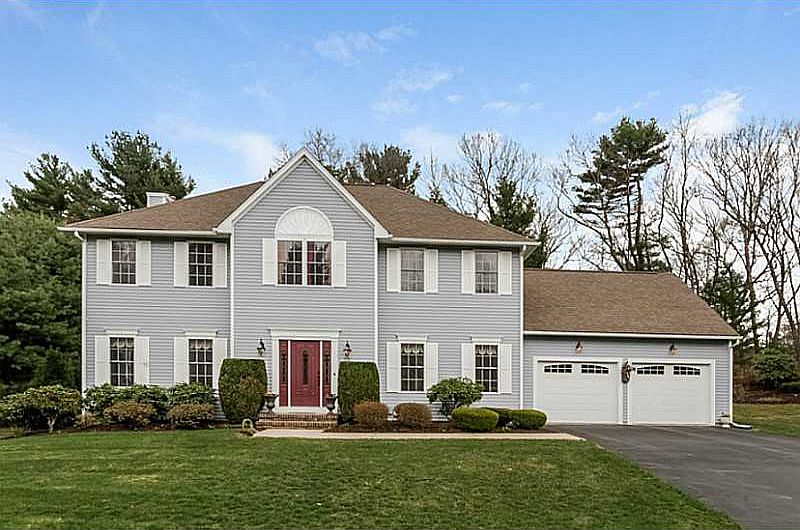 1st image of 110 River Farm Dr
