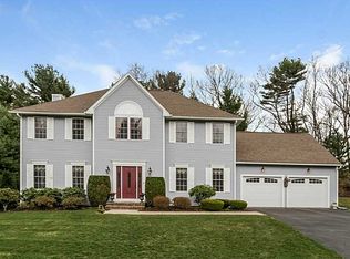 110 River Farm Dr, East Greenwich, RI 02818