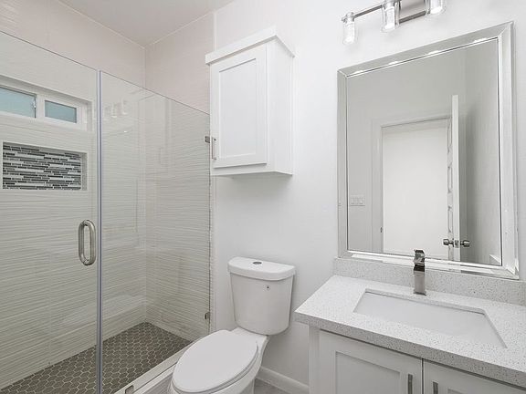 4th image of 3508 S Dominique St #1