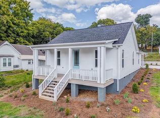 318 W Tyler St, Dalton, GA 30720