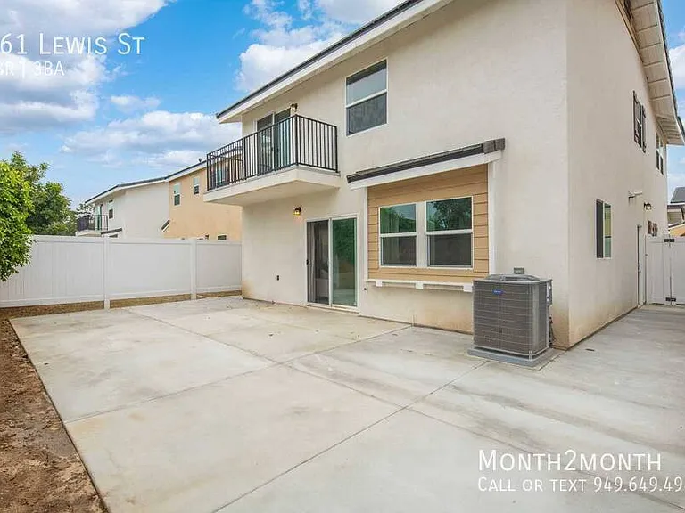 761 Lewis St — Photo 28
