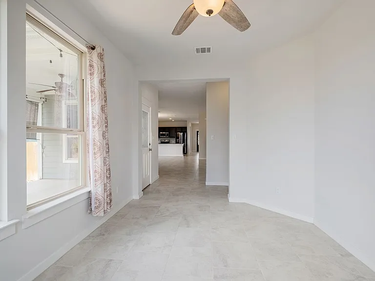 228 Trellis Blvd — Photo 23