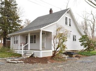 283 Horse Pond Rd, Madison, CT 06443