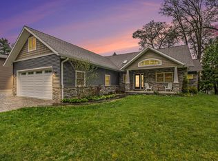 2792 Cozy Cv, Grass Lake, MI 49240
