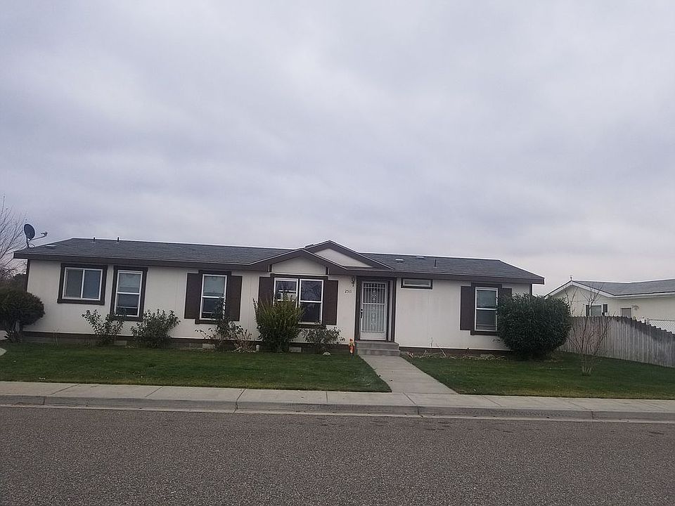 1st image of 2511 Glen Briar Ln