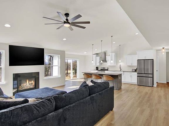 7th image of this home
