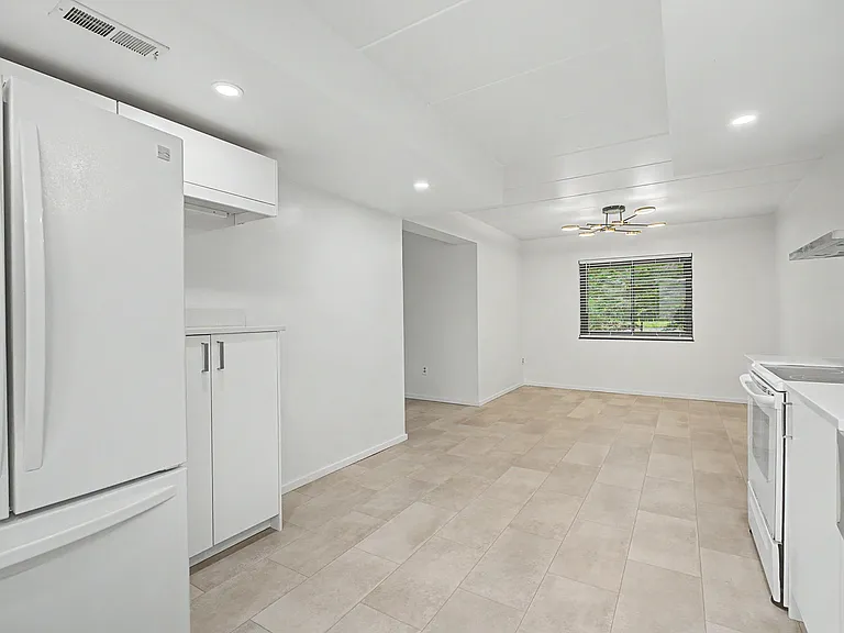 1610 Thunderbird Ln #63 — Photo 19