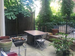 356 W 21st St APT 1, New York, NY 10011