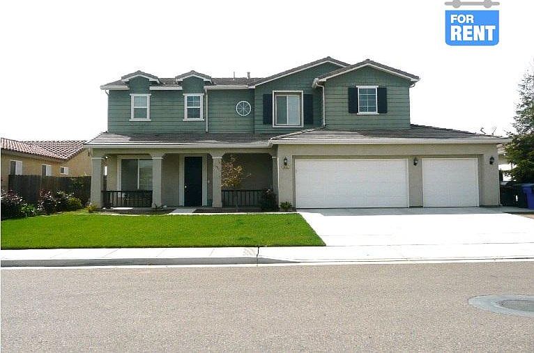 1st image of 672 N Magna Carta Ave
