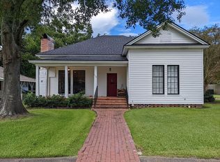 114 S 12th St, Oakdale, LA 71463