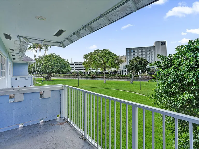7580 SW 82nd St #216 — Photo 22