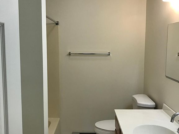 2nd image of 3 Colatosti Pl APT 12