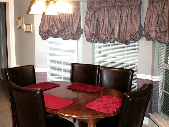 Informal dining in kitchen