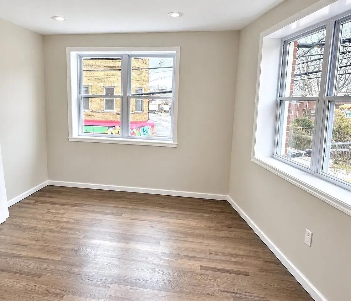 Studio, 600 sqft, $1,050 — Photo 2