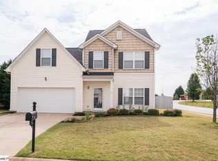 2 Lone Willow Ct, Greenville, SC 29605