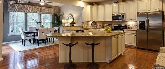 4th image of 3384 Old Knobbley Oak Dr #184
