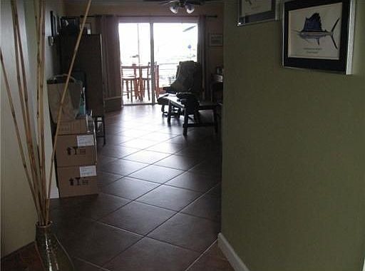 5th image of 312 Northlake Dr APT 302