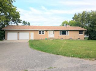212 Berthold St NE, Berthold, ND 58718