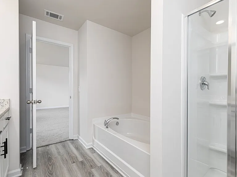 732 Berkeley Dr — Photo 20