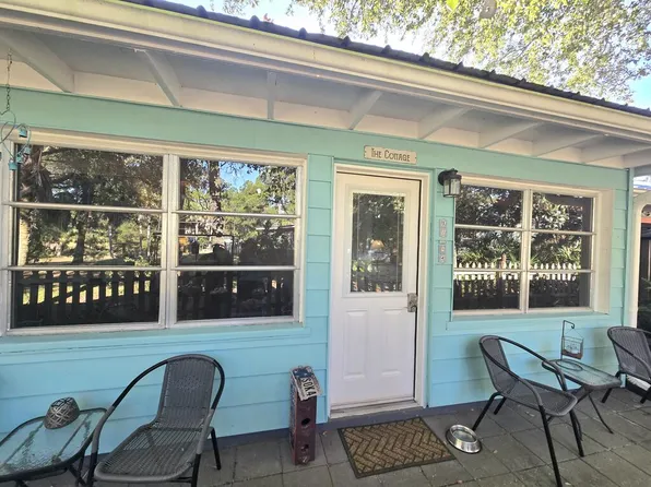 51-4 E Pine St #51-4, Lanark Village, FL 32323