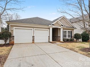 10926 Kinnairds St, Charlotte, NC