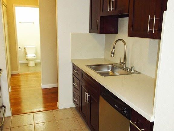 3rd image of 3309 21st St APT 7
