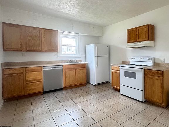 3rd image of 200.5 N Bellview Ave