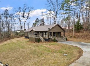412 Reeceburg Rd SE, Silver Creek, GA 30173