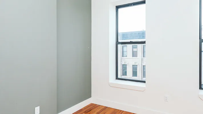 Rented by Nooklyn NYC LLC | media 3