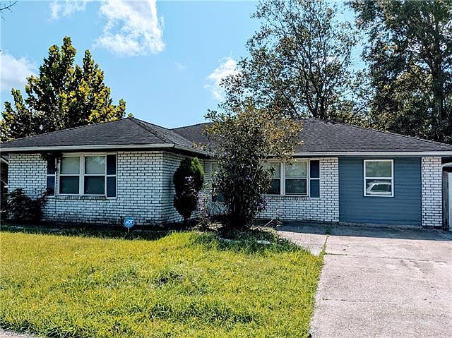 1st image of 3061 Mount Kennedy Dr