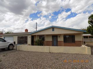 5721 Glenrio Rd NW, Albuquerque, NM 87105