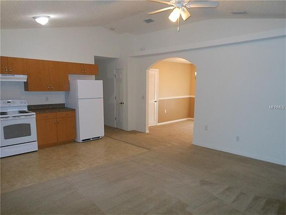 4th image of 2040 28th Ave N