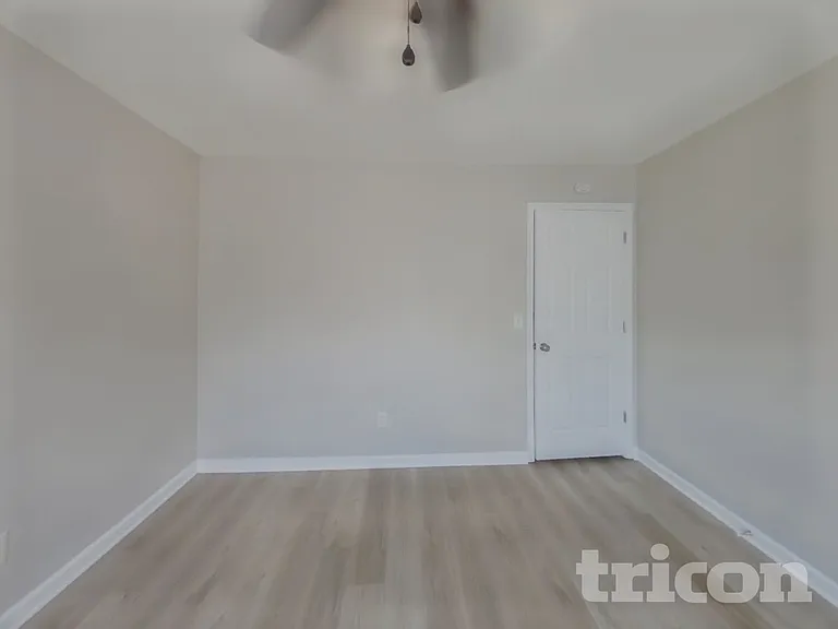 7259 Madison Cir — Photo 11