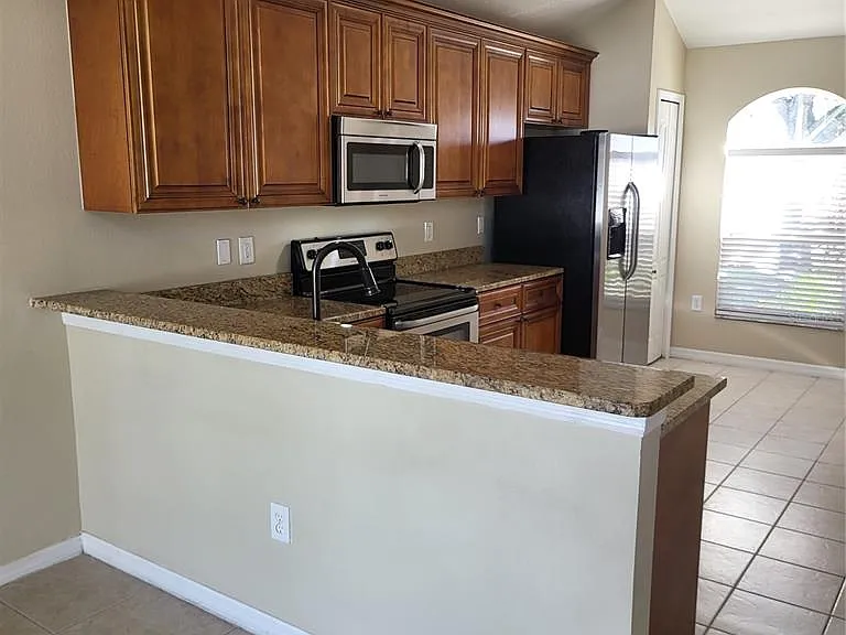 25903 Bloomsbury Ct — Photo 11