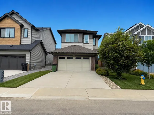 3234 Chernowski Way SW, Edmonton, AB T6W 4G4