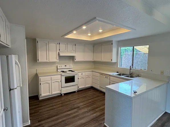 735 W 5th Ave APT A, Escondido, CA 92025