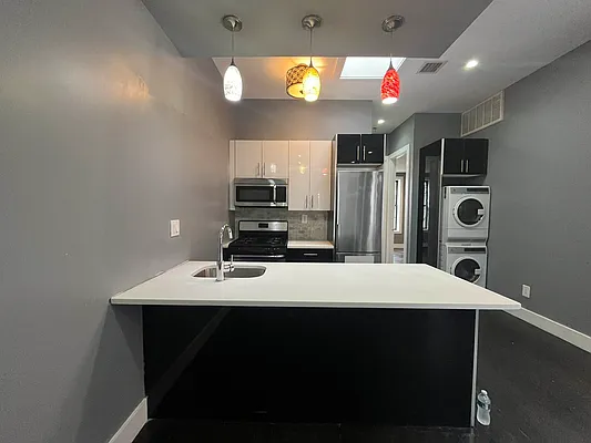 Rented by Yup Realty LLC | media 6