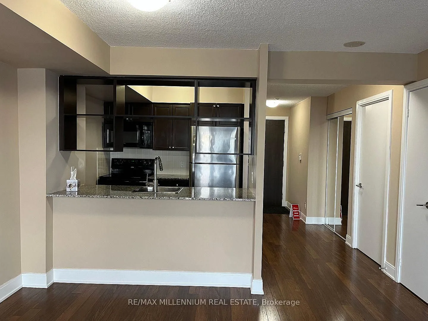 2 bed, $2,300 — Photo 1
