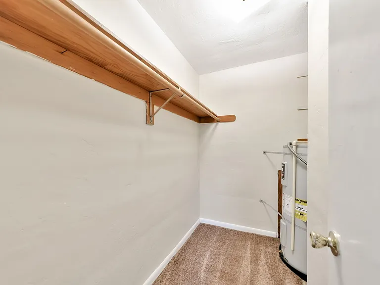 Eastside 1 — Photo 12