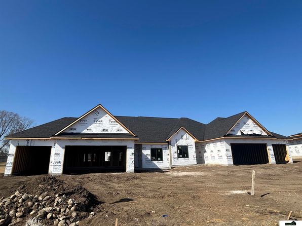 2323 S 90th Cir, Lincoln, NE 68520