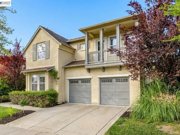 3132 Ashbrook Ln, San Ramon, CA 94582
