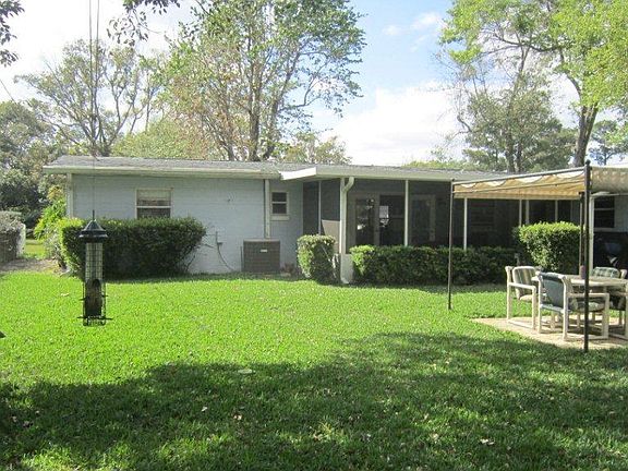 2nd image of 450 Fitzwalter Dr